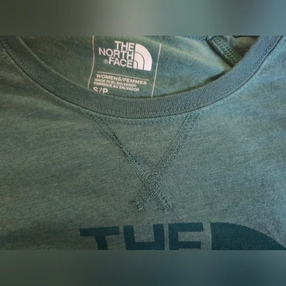 The North Face Women's Half Dome Long Sleeve Top Size Small - EUC - Picture 2 of 8